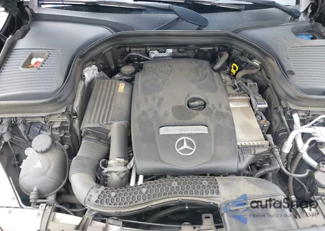 2017 Mercedes-Benz Glc 300 4Matic z USA, uszkodzony, nr VIN WDC0G4KB7HF135724